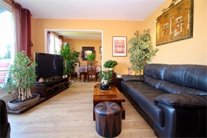 t6 et plus à la vente -   78640  NEAUPHLE LE CHATEAU, surface 97 m2 vente t6 et plus - UBI466606874